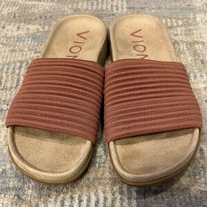 Vionic Evie Blush Slides